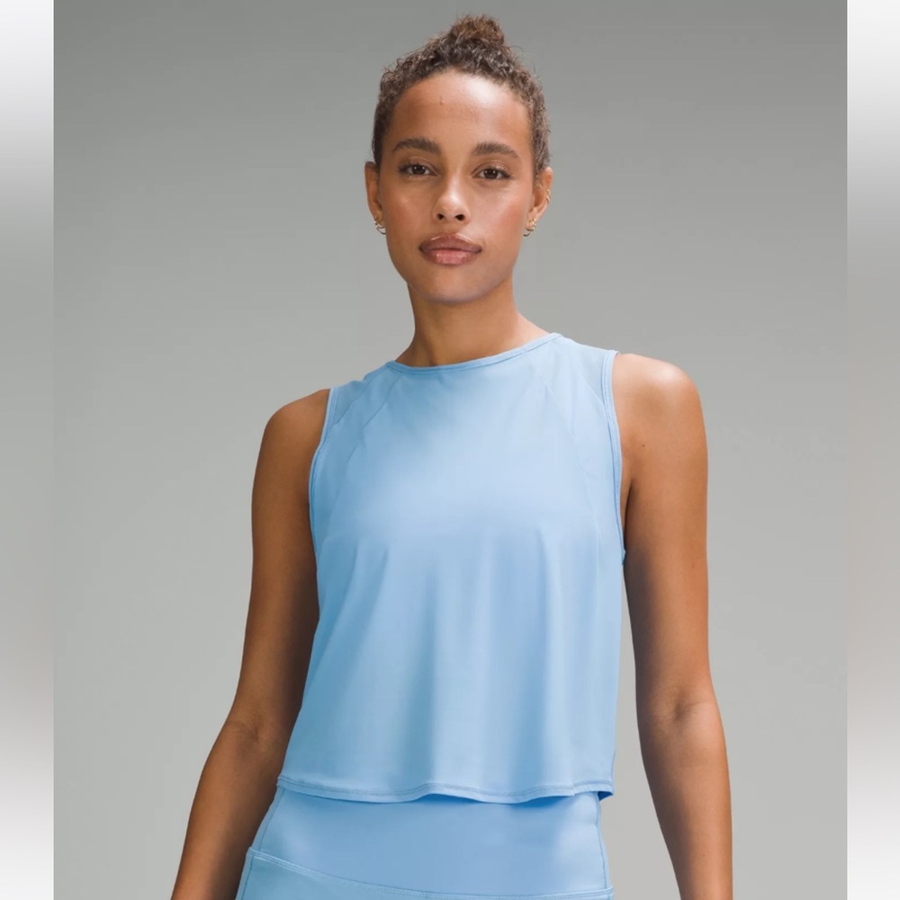 Lululemon crop sculpt tank. Size 6
